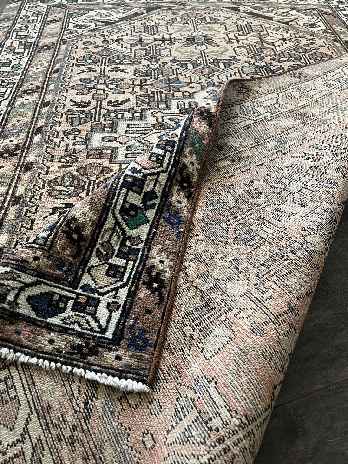 Vintage Rug #19 - 4'7" x 6'5"