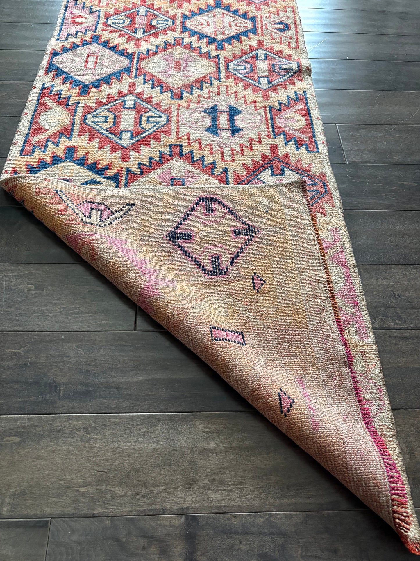 Vintage Rug #142 - 9'5" x 2'2"