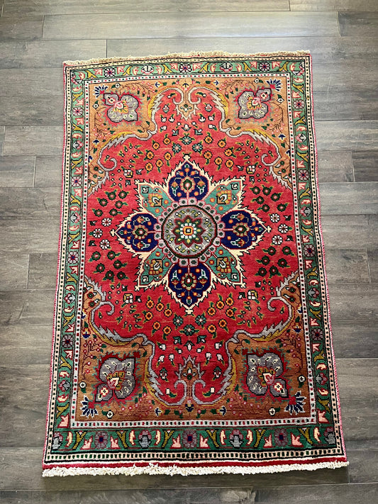 Vintage Rug #88 - 5’0” x 3’0.5”