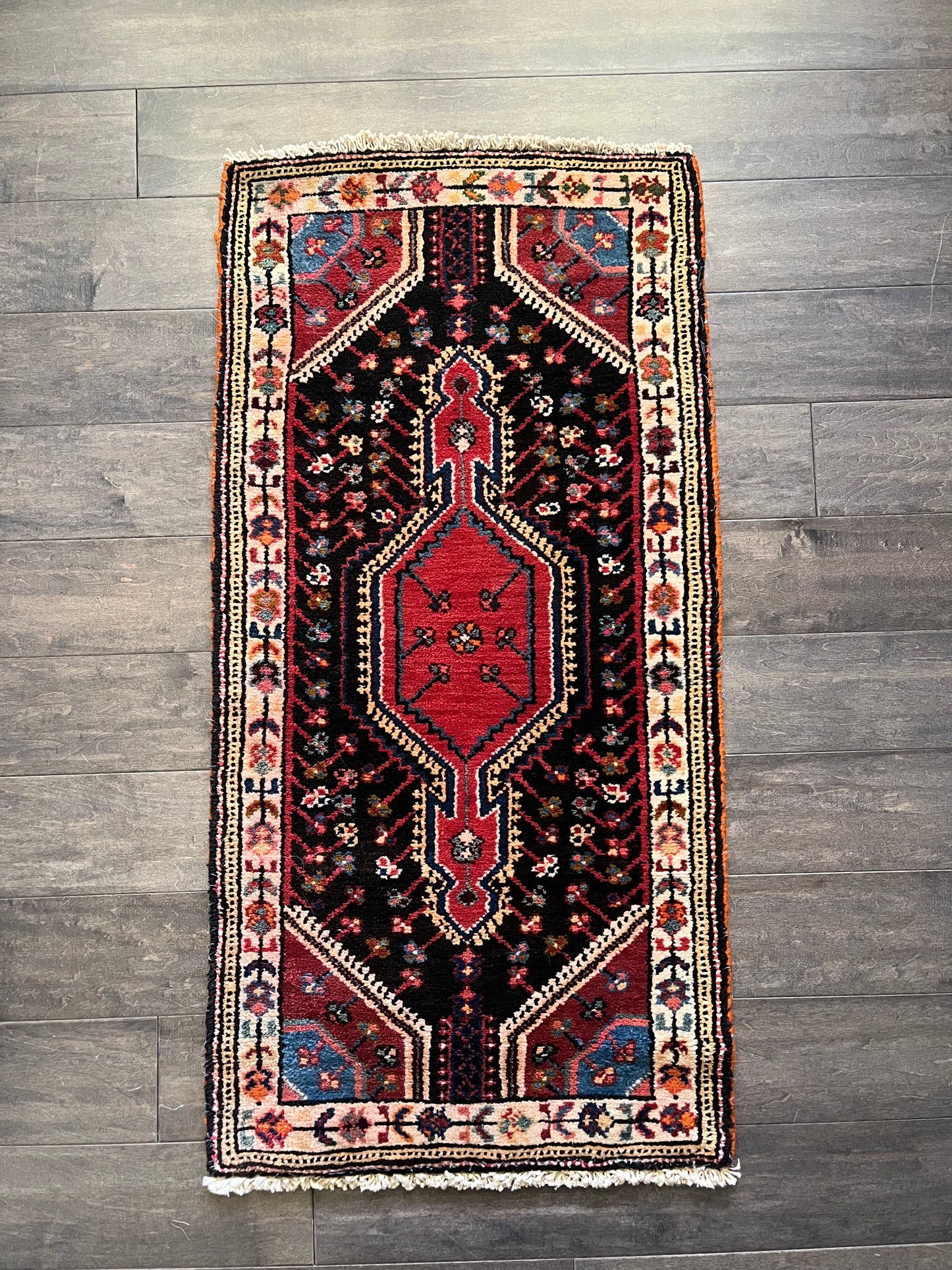 Vintage Rug #95 - 3'8" x 1'9"