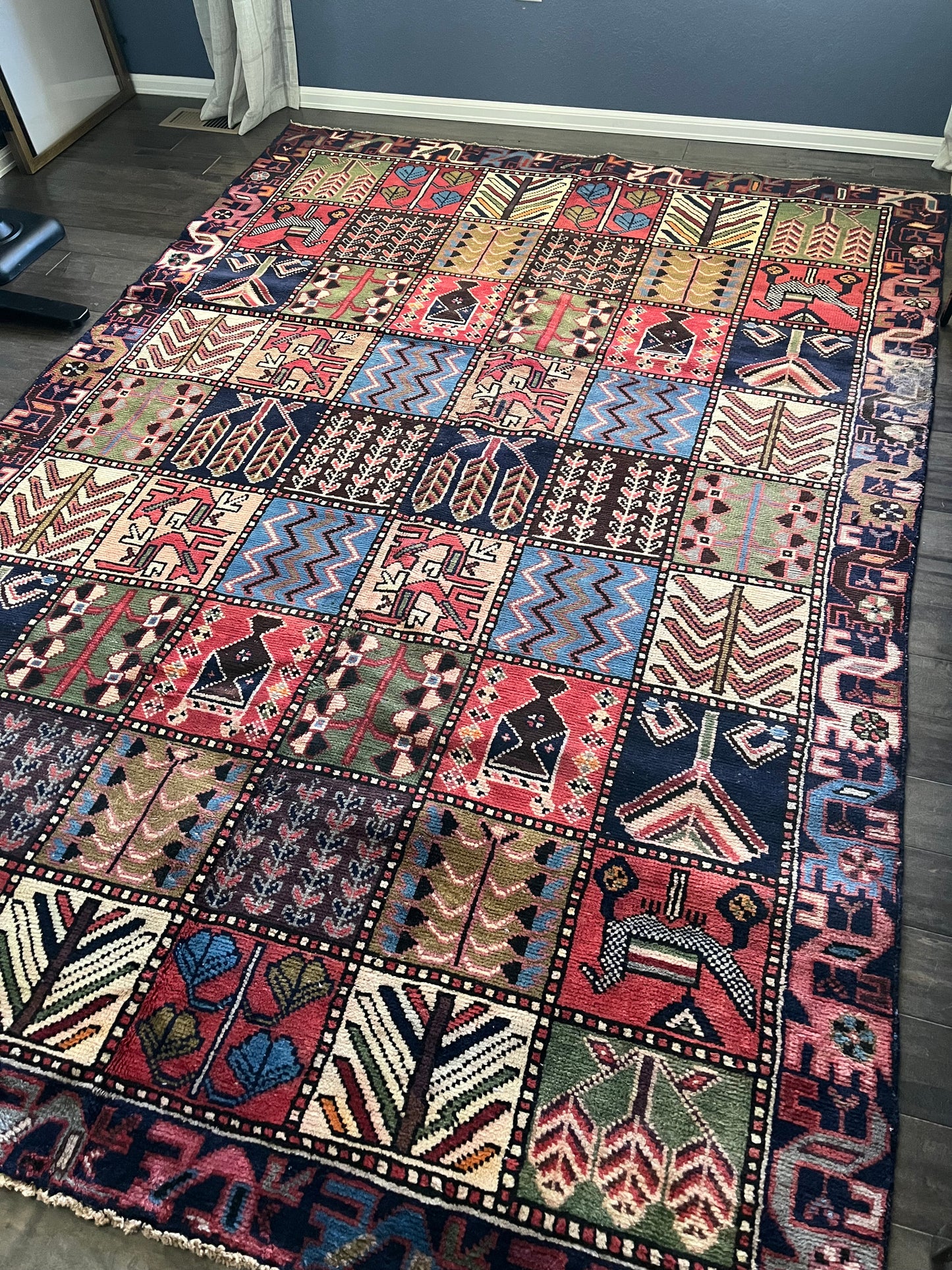 Vintage Rug #99 - 9'4" x 6'3.5"