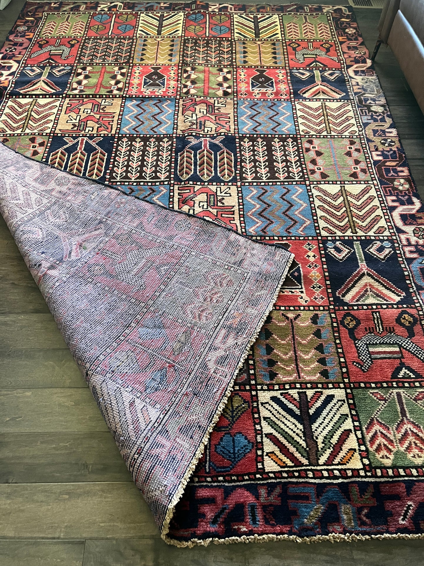 Vintage Rug #99 - 9'4" x 6'3.5"