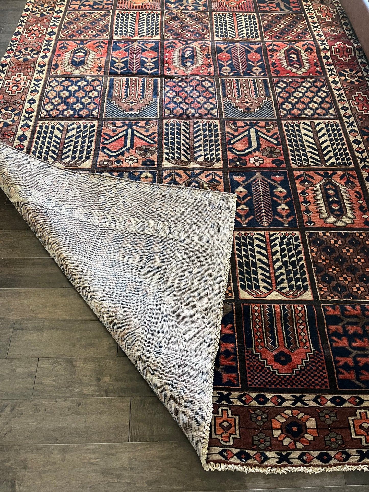 Vintage Rug #103 - 9'9.5" x 6'7"
