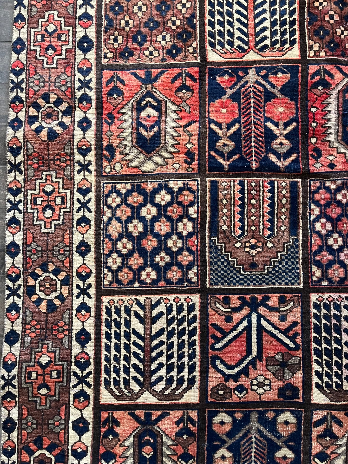 Vintage Rug #103 - 9'9.5" x 6'7"