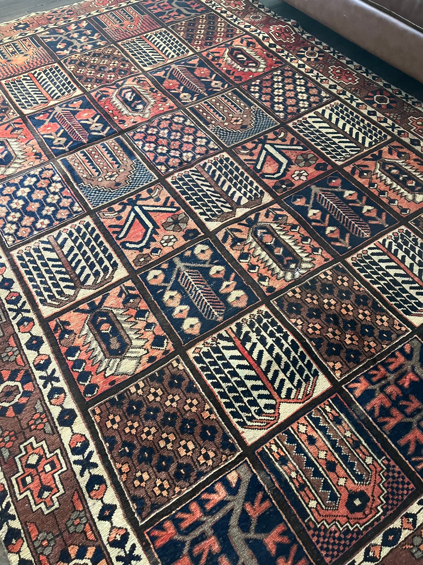 Vintage Rug #103 - 9'9.5" x 6'7"