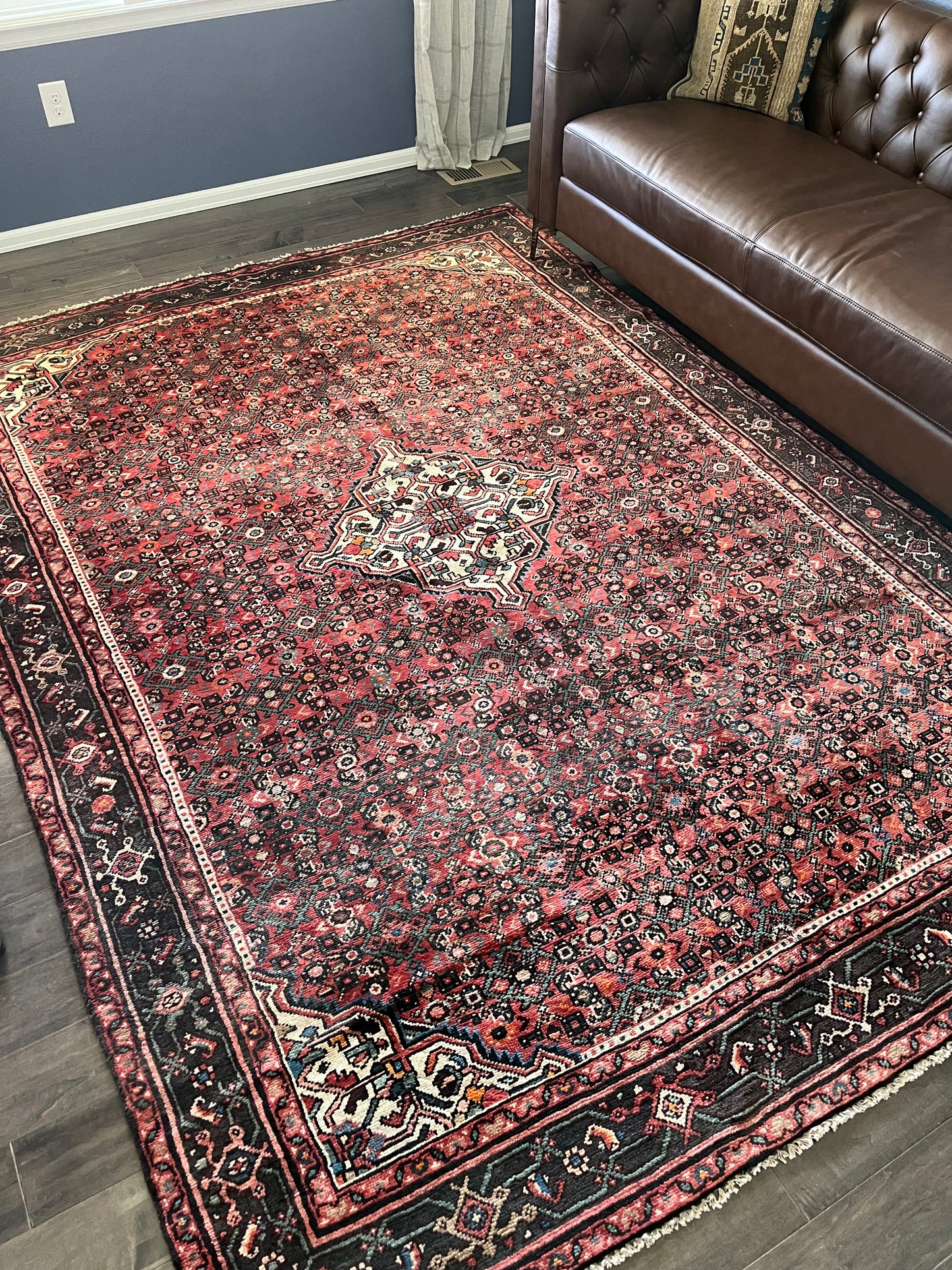 Vintage Rug #104 - 9'4.5" x 6'0"