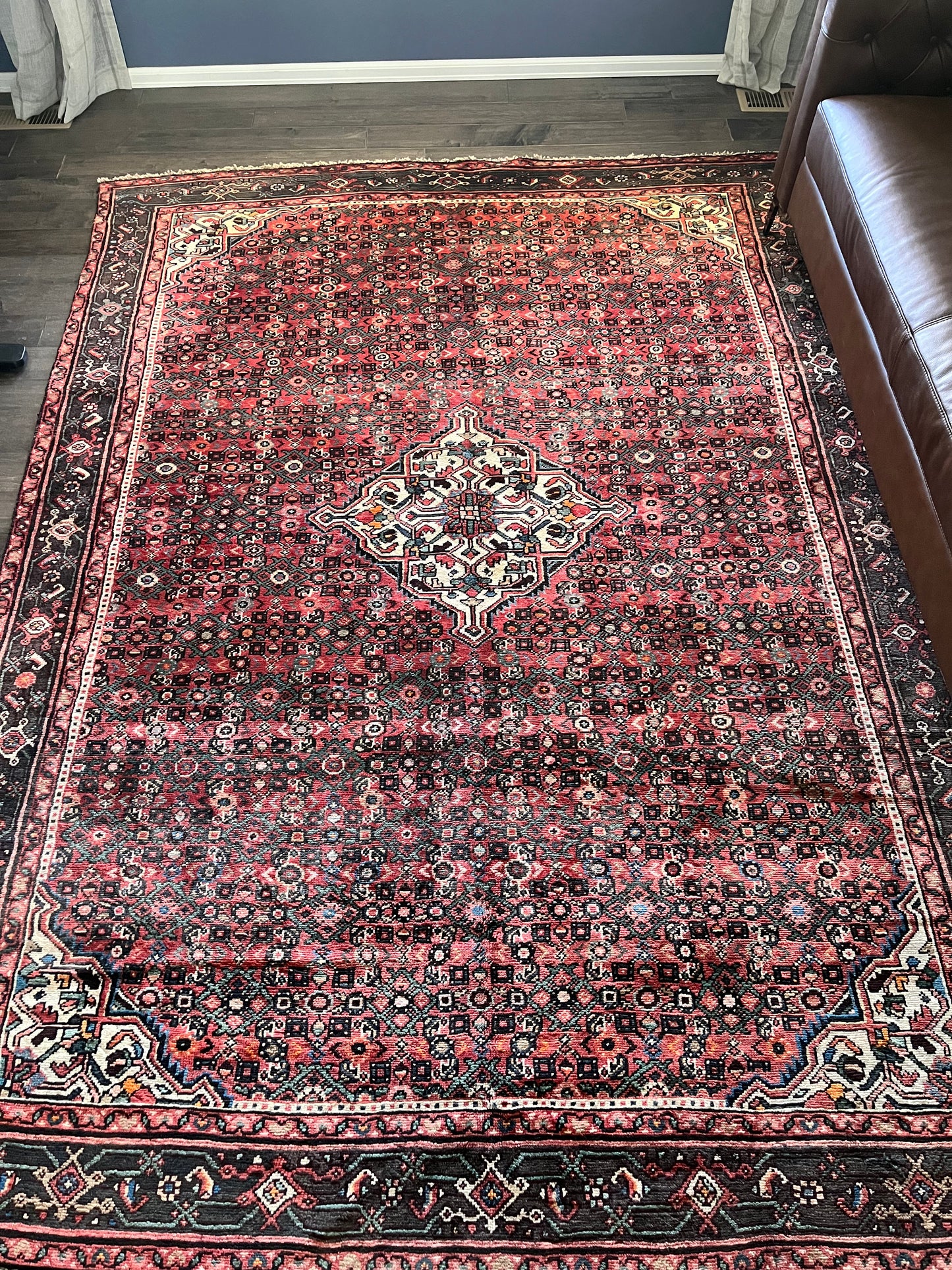 Vintage Rug #104 - 9'4.5" x 6'0"