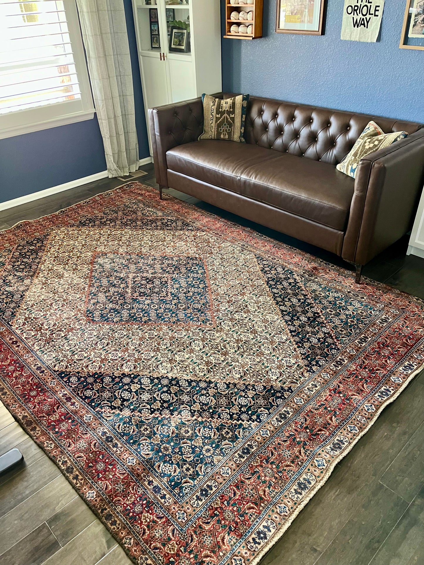 Vintage Rug #107 - 9'9" x 6'8"