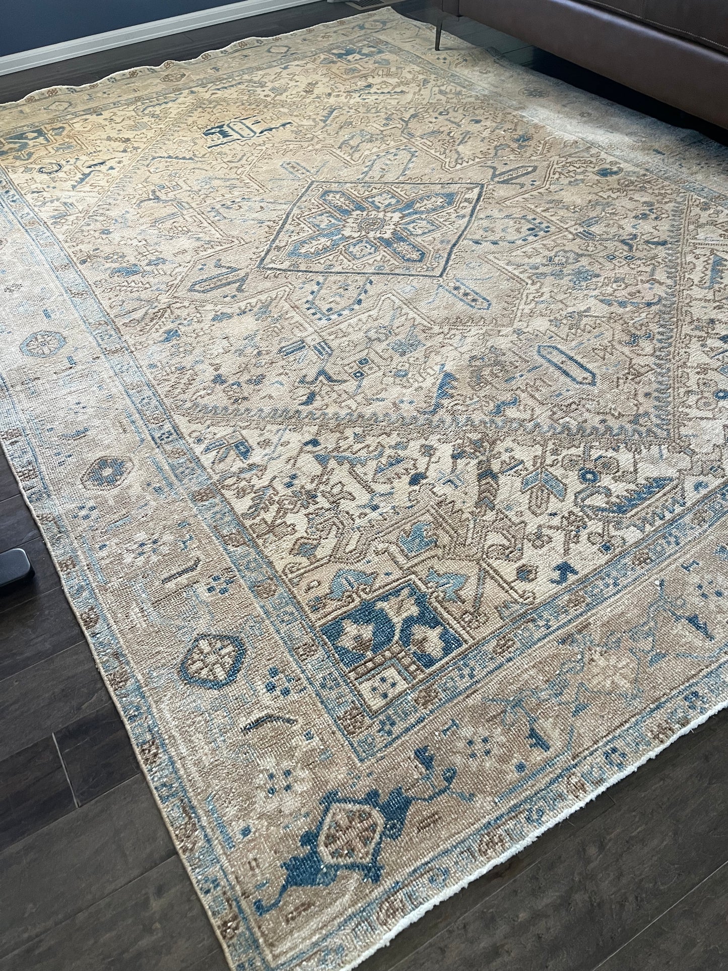 Vintage Rug #108 - 9'4.5" x 7'0"