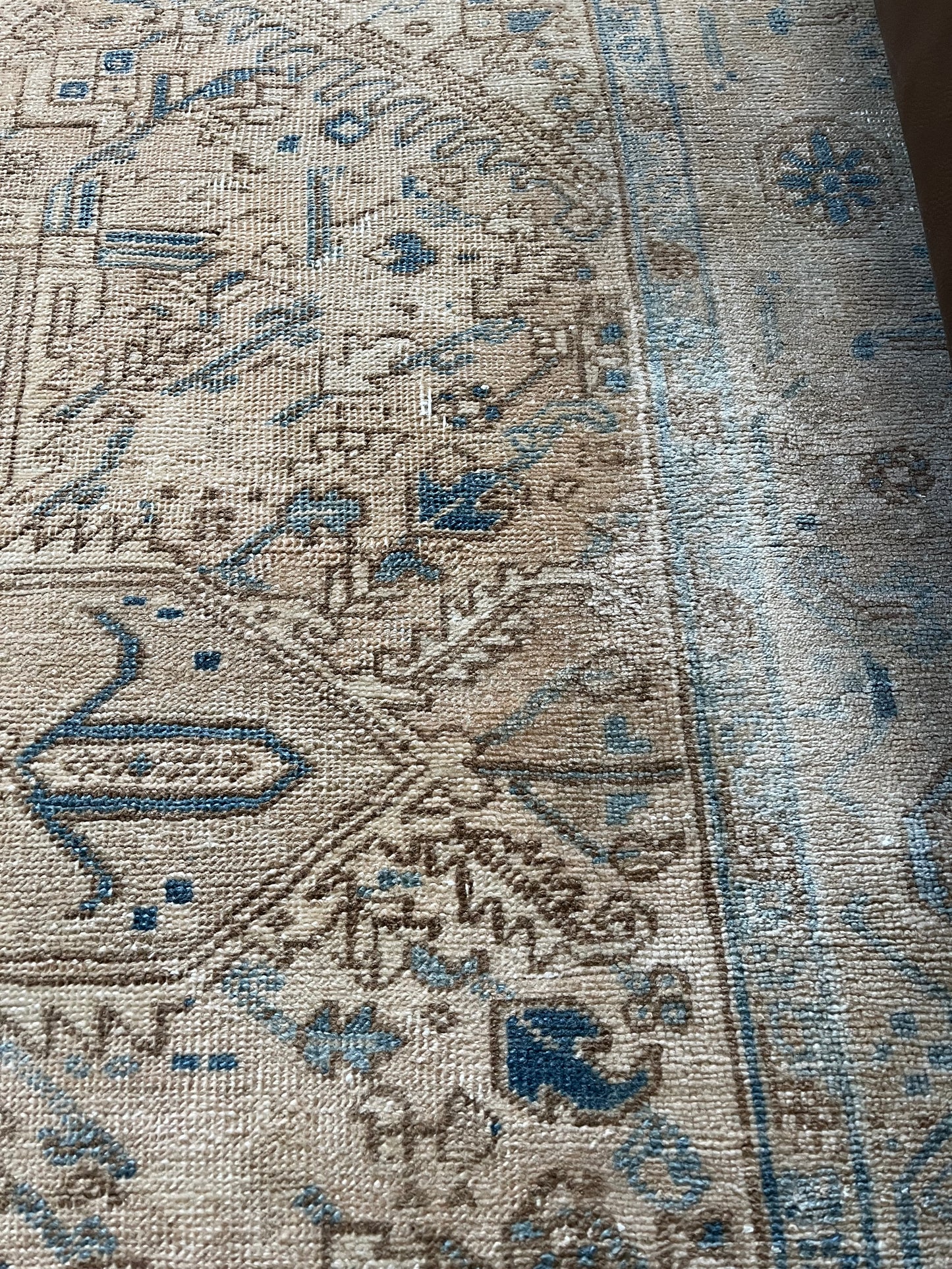 Vintage Rug #108 - 9'4.5" x 7'0"