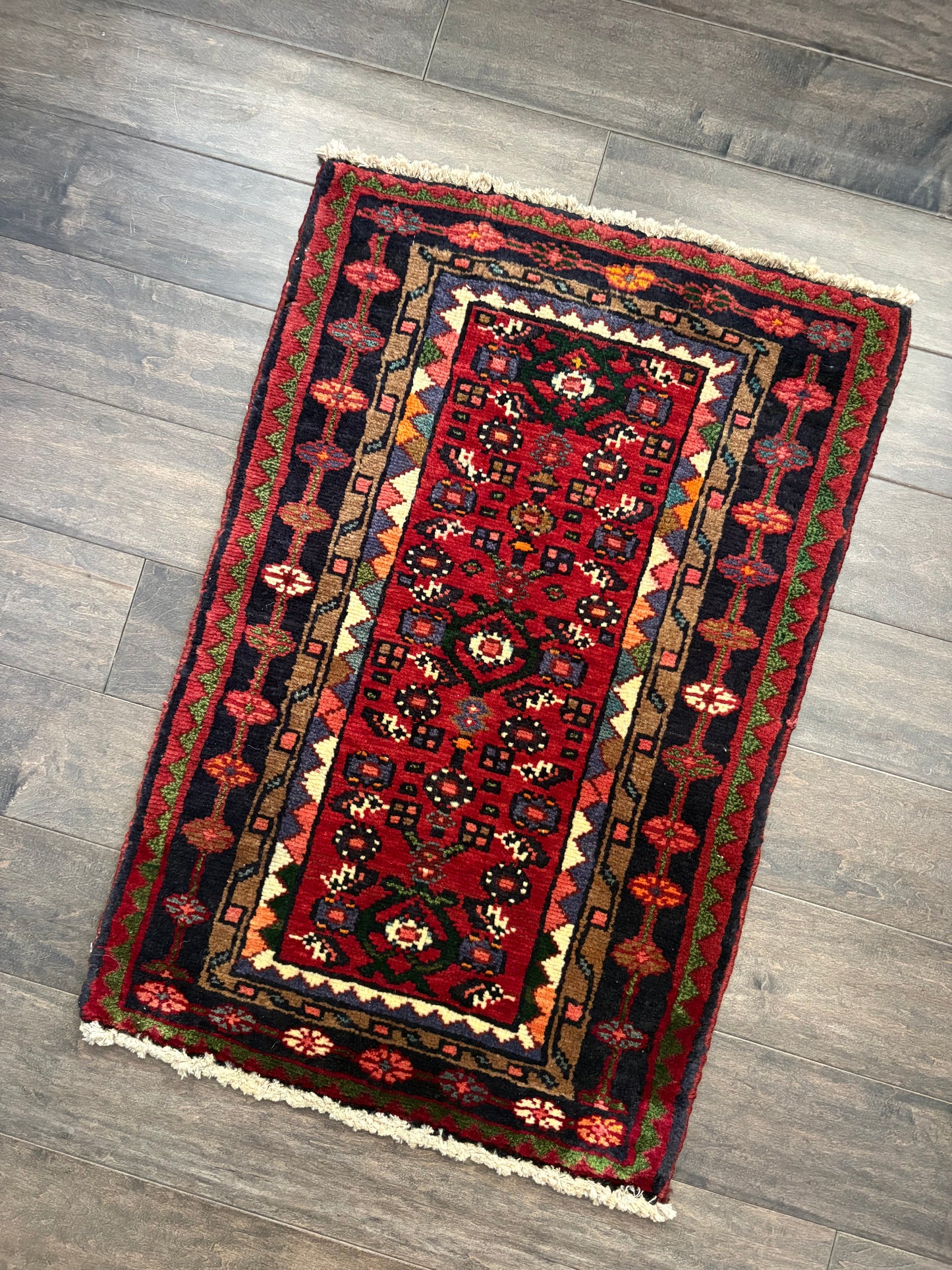 Vintage Rug #201 - 2’8” x 1’10”