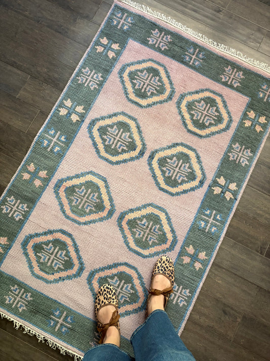 Rug #223 - 4’11” x 3’1”