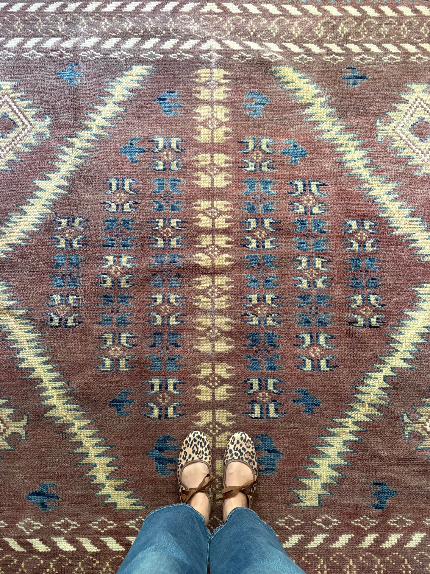 Rug #228 - 10’0” x 8’1”