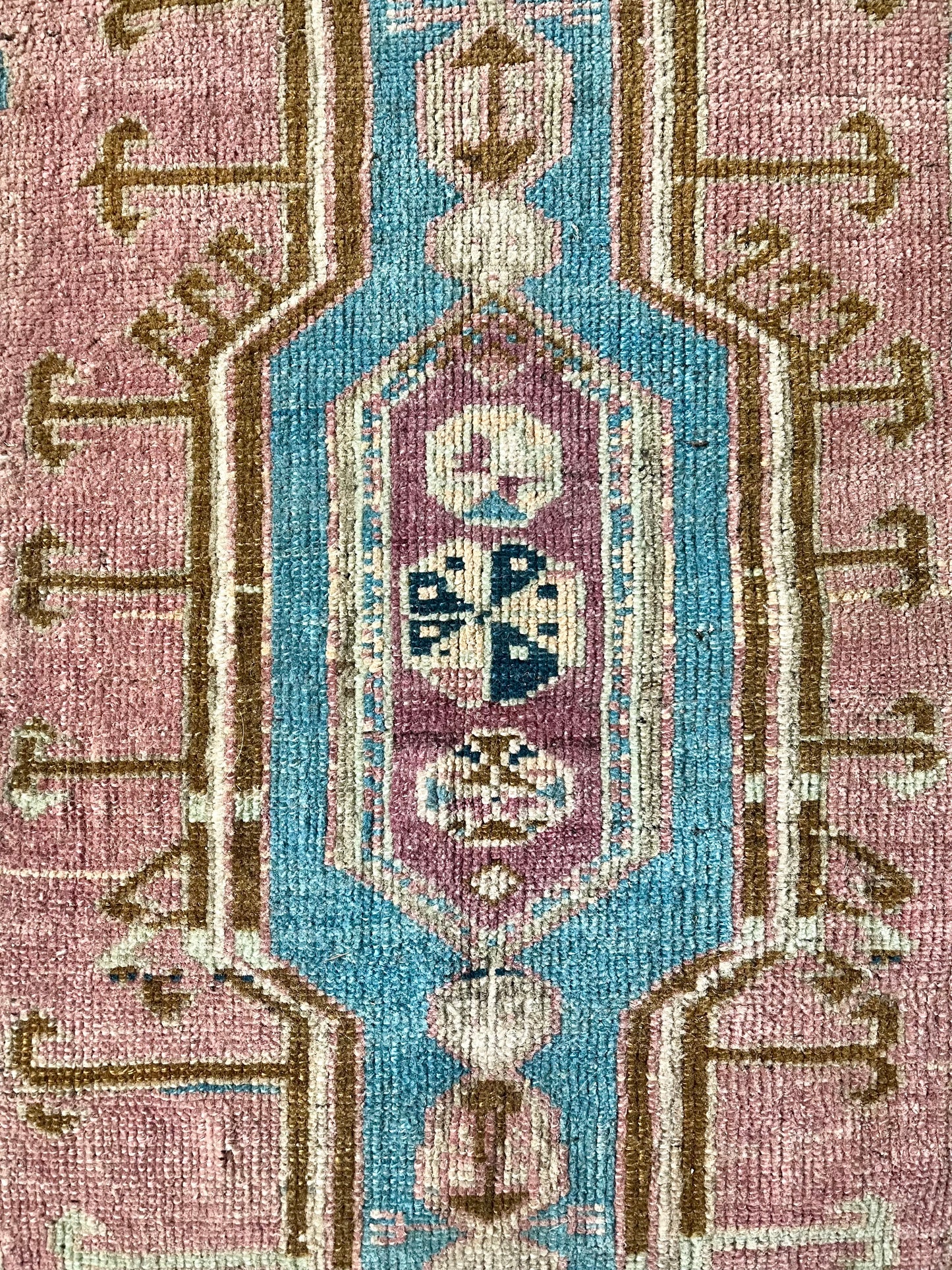 Vintage Rug #1 - 1'6" x 3'6.5"