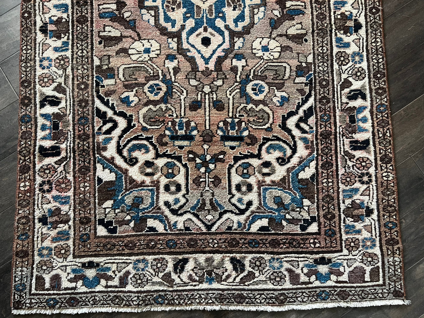 Vintage Rug #22 - 4'6" x 6'6"