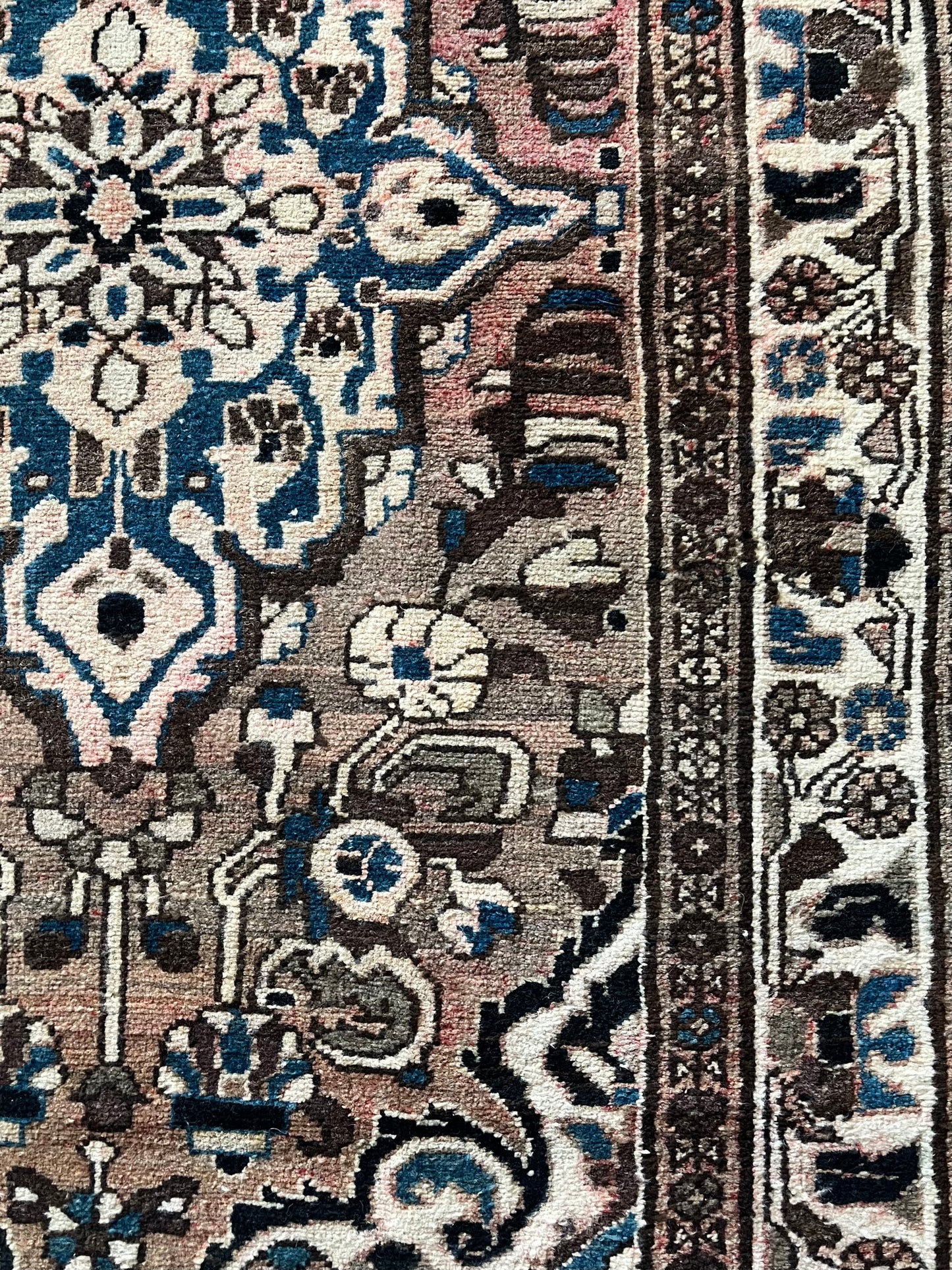 Vintage Rug #22 - 4'6" x 6'6"