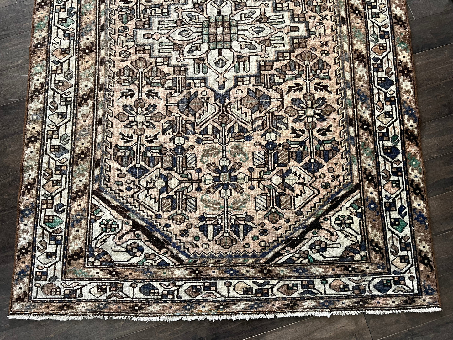 Vintage Rug #19 - 4'7" x 6'5"