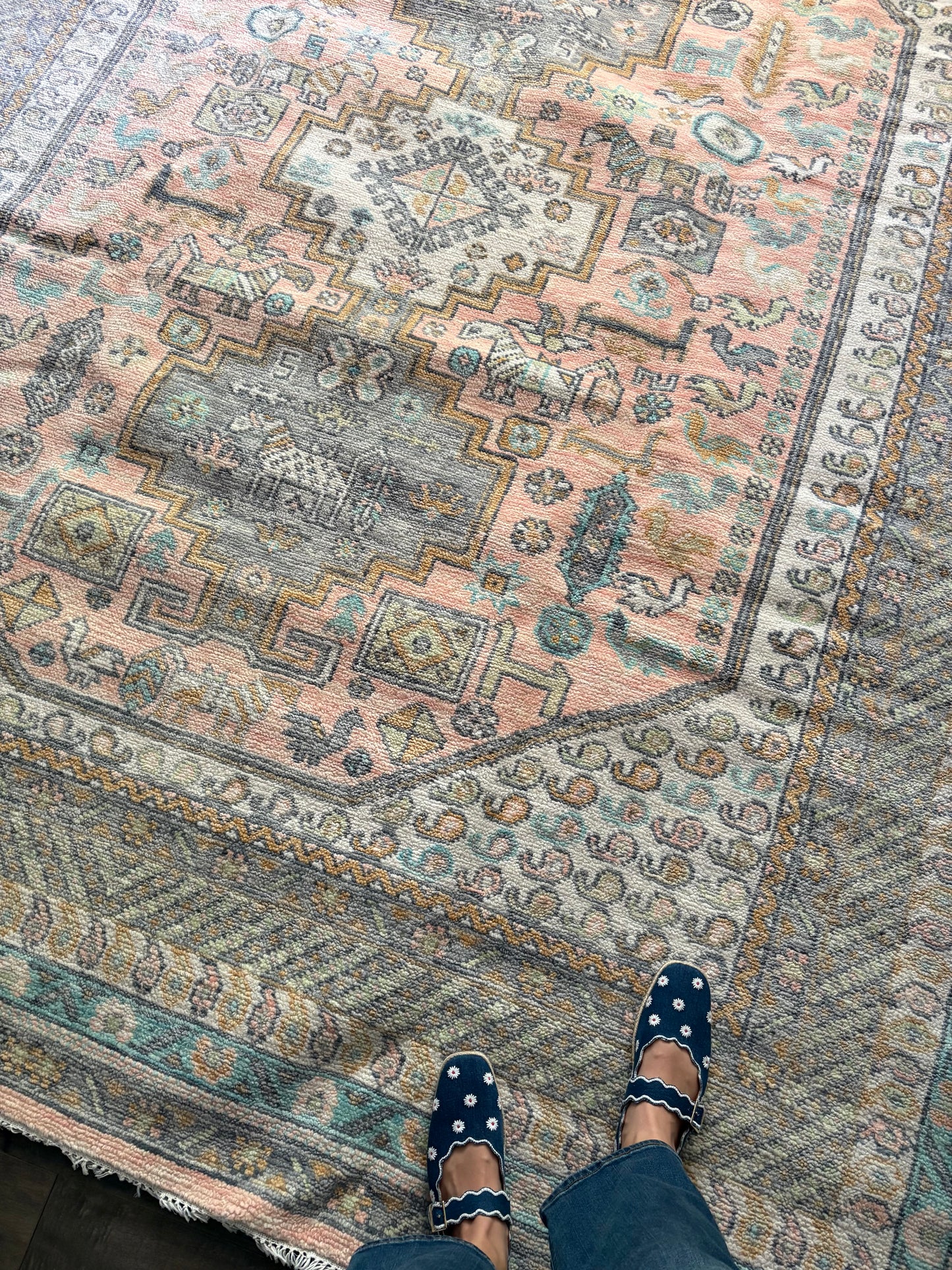 Rug #231 - 9’10” x 8’0”