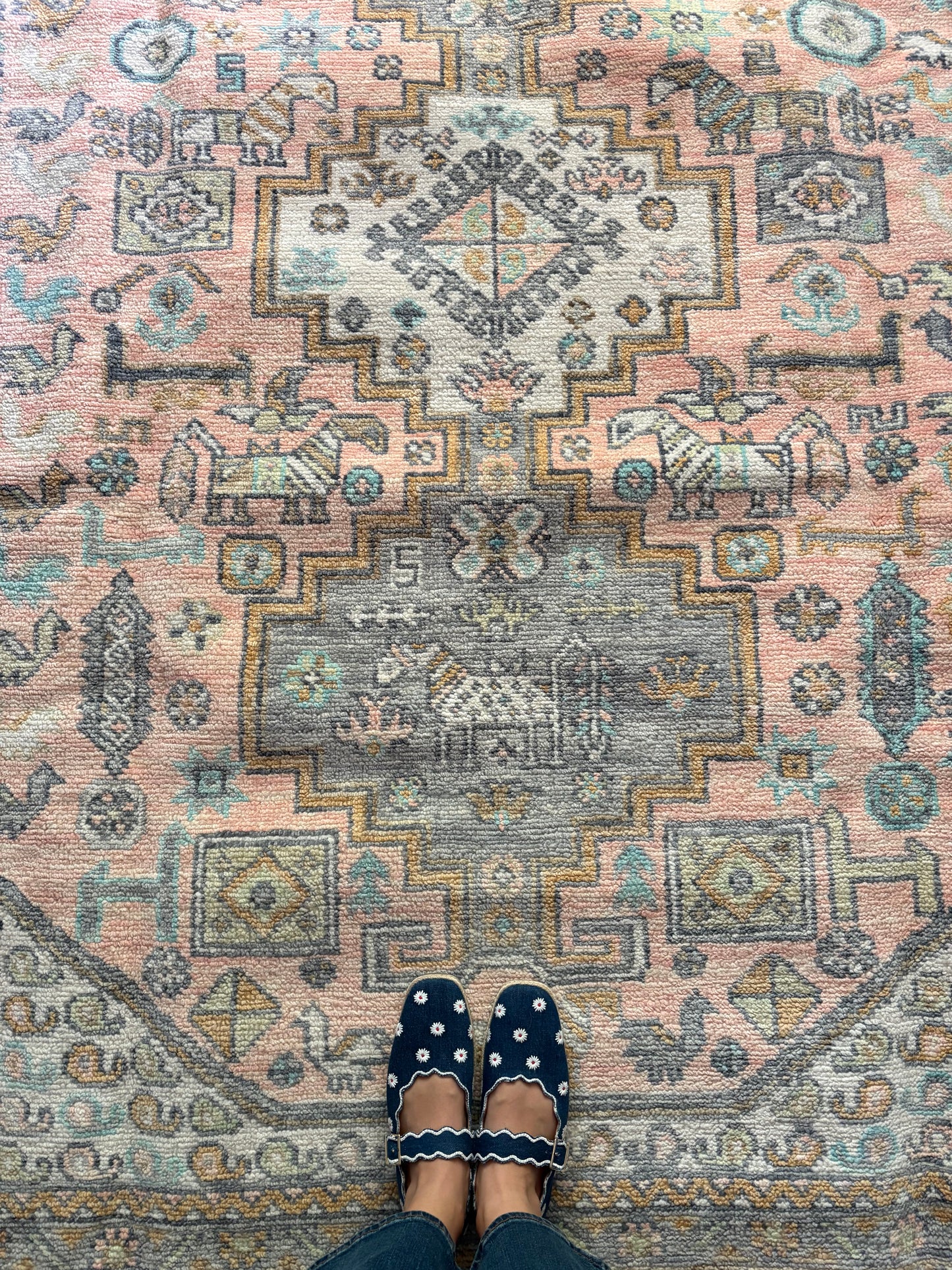 Rug #231 - 9’10” x 8’0”