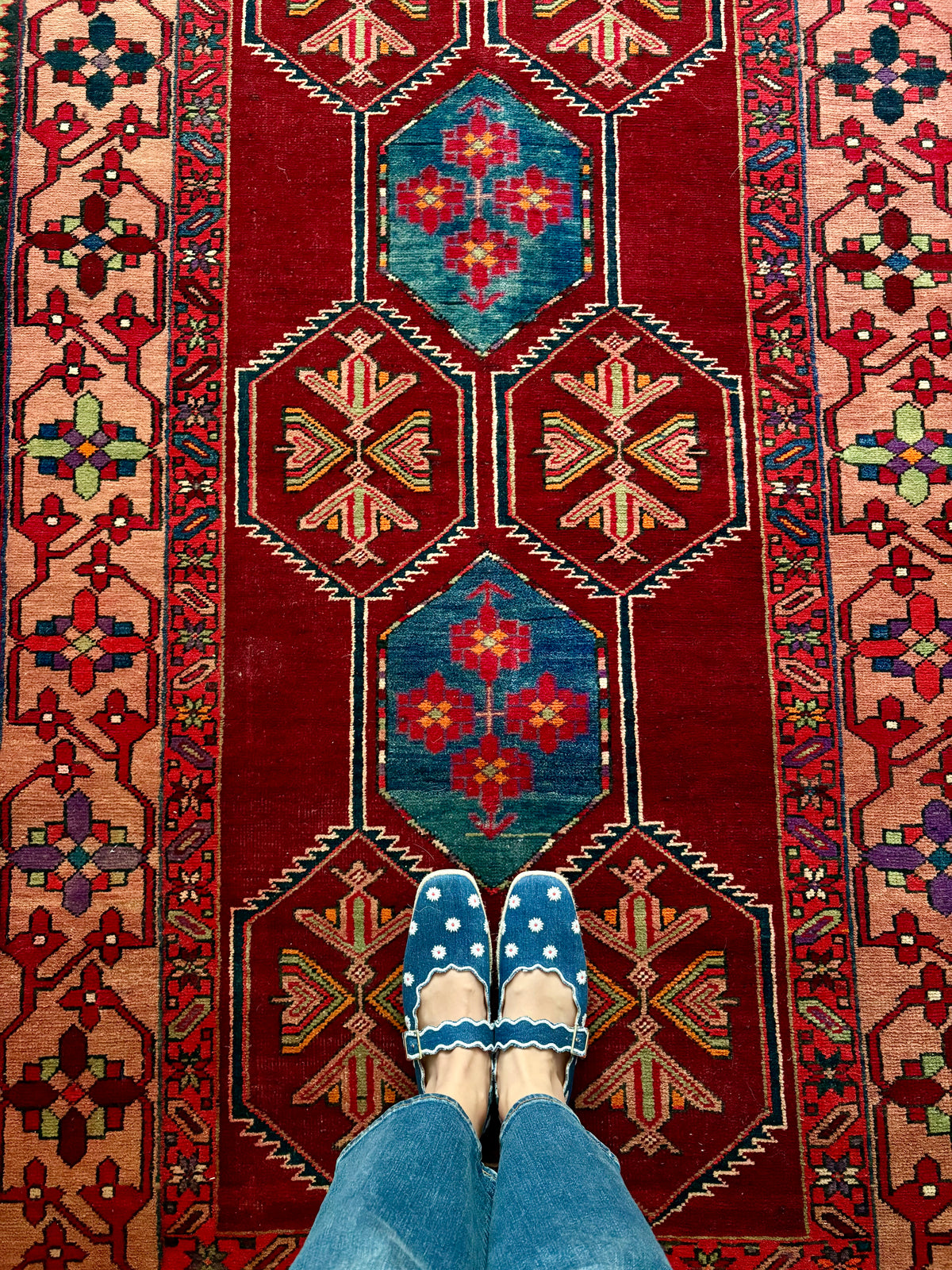 Vintage Rug #259 - 10’11 x 4’4.5”