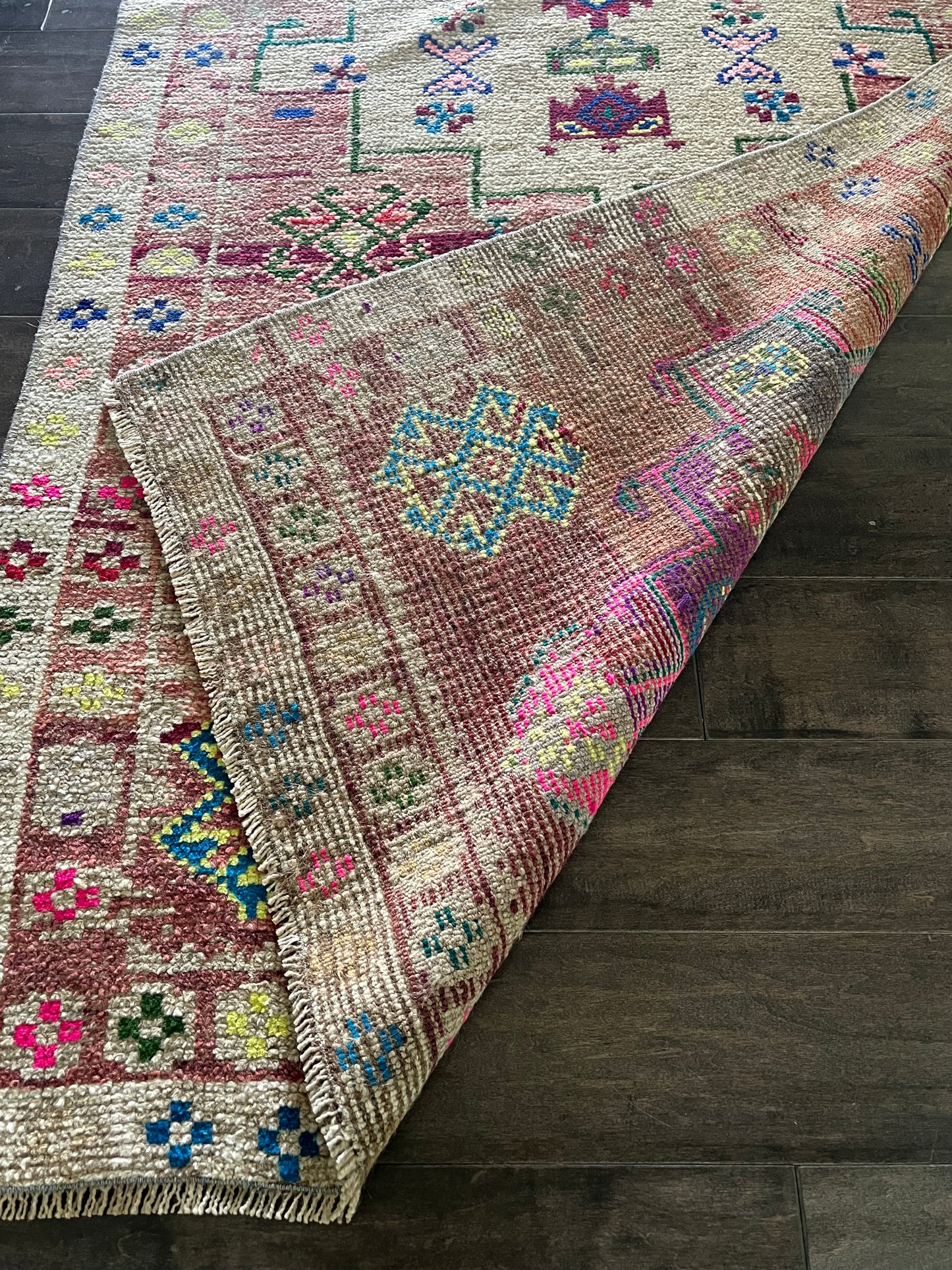 Vintage Rug #26 - 3'0" x 11'6"