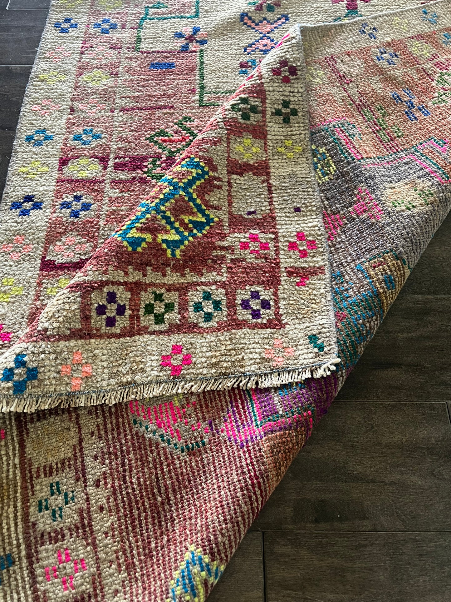 Vintage Rug #26 - 3'0" x 11'6"