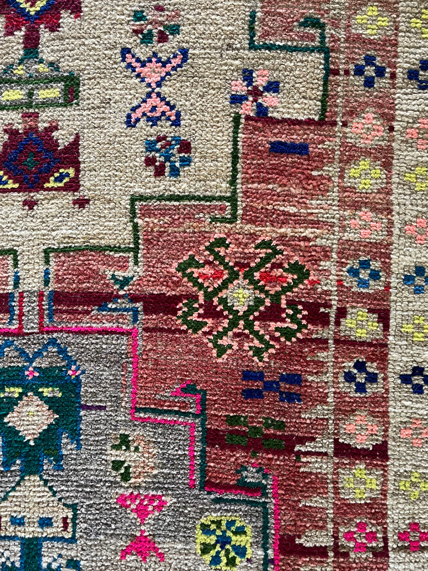 Vintage Rug #26 - 3'0" x 11'6"