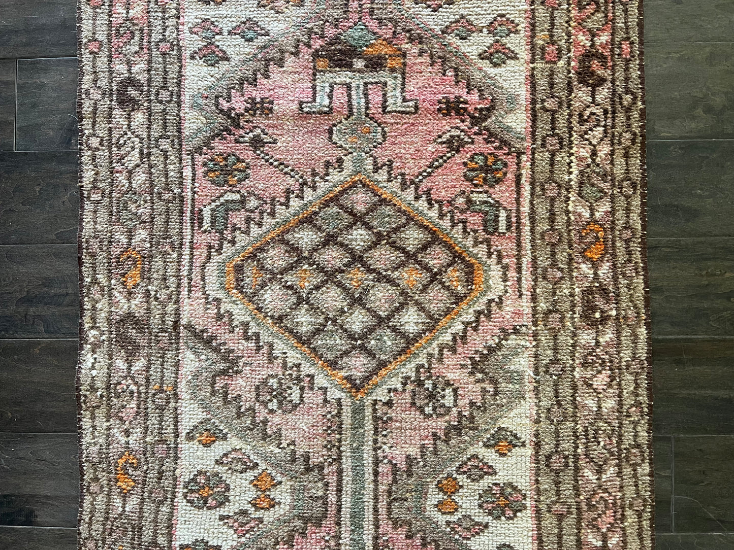 Vintage Rug #31 - 2'5" x 8'11"