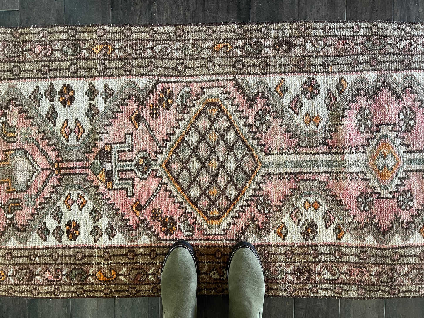 Vintage Rug #31 - 2'5" x 8'11"