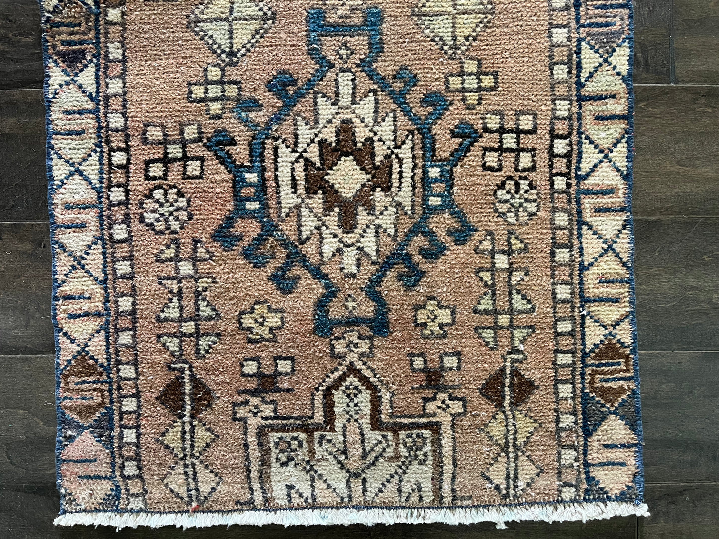 Vintage Rug #36 - 1'10"x 7'2"