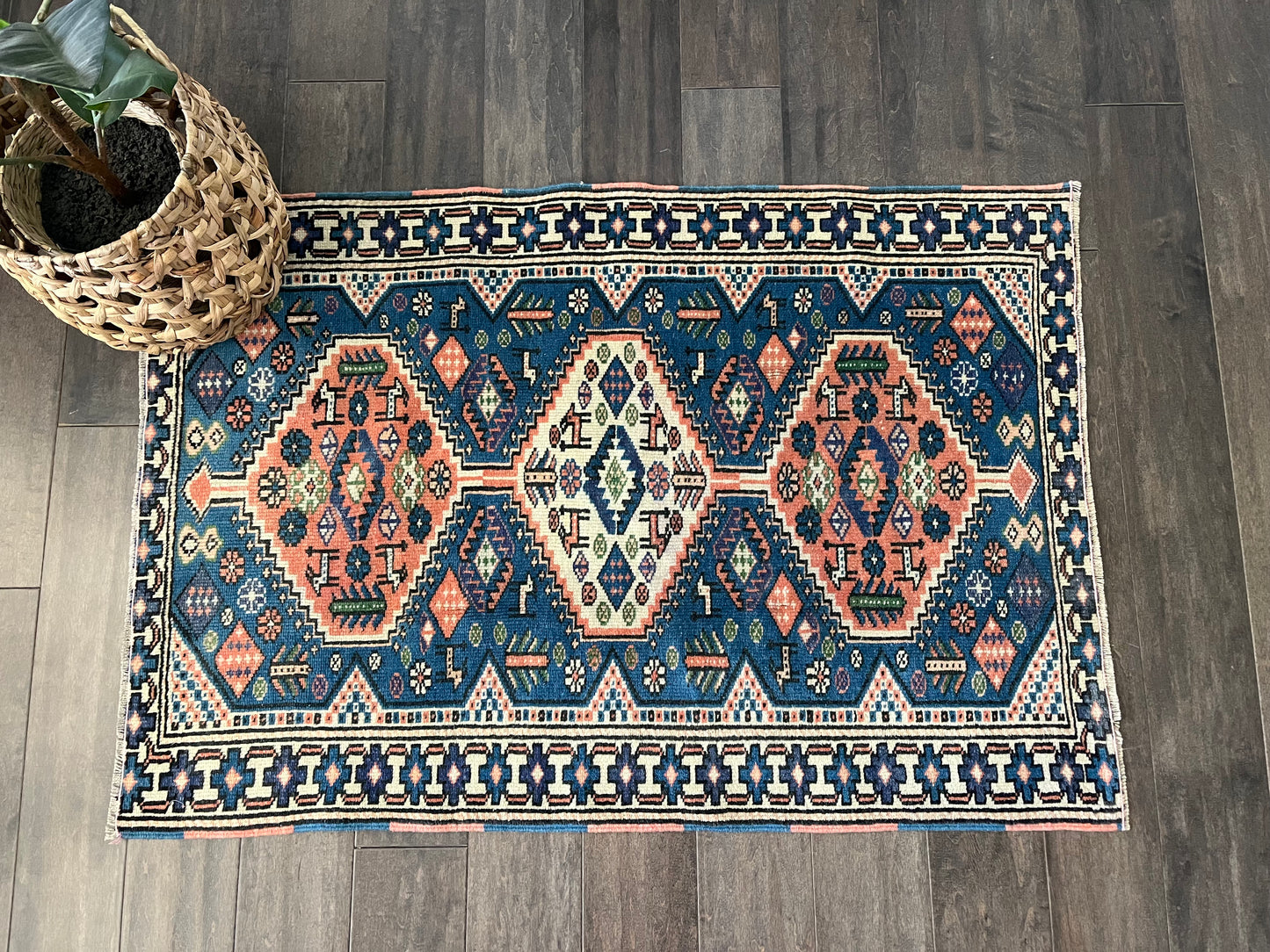 Vintage Rug #18 - 2'5" x 3'6"