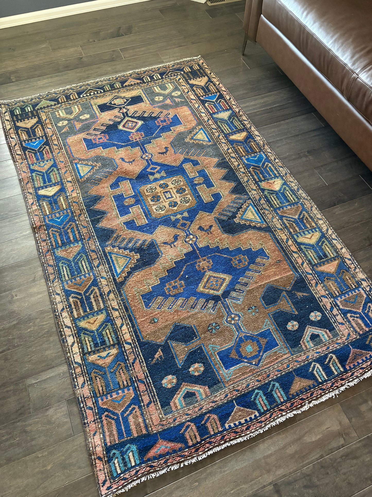 Vintage Rug #127 - 4'2" x 6'10"