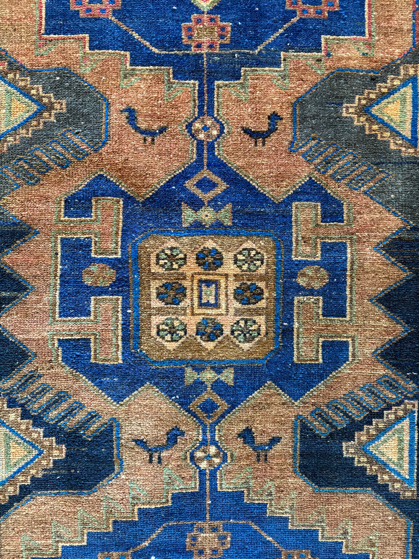 Vintage Rug #127 - 4'2" x 6'10"