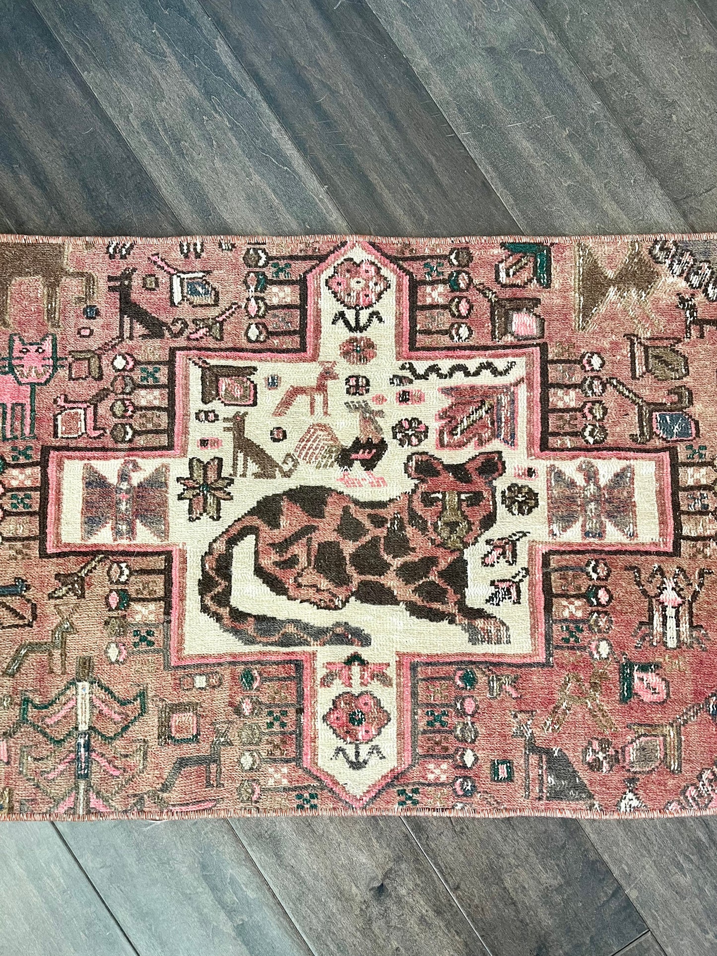 Vintage Rug #39 - 1'8" x 6'5"