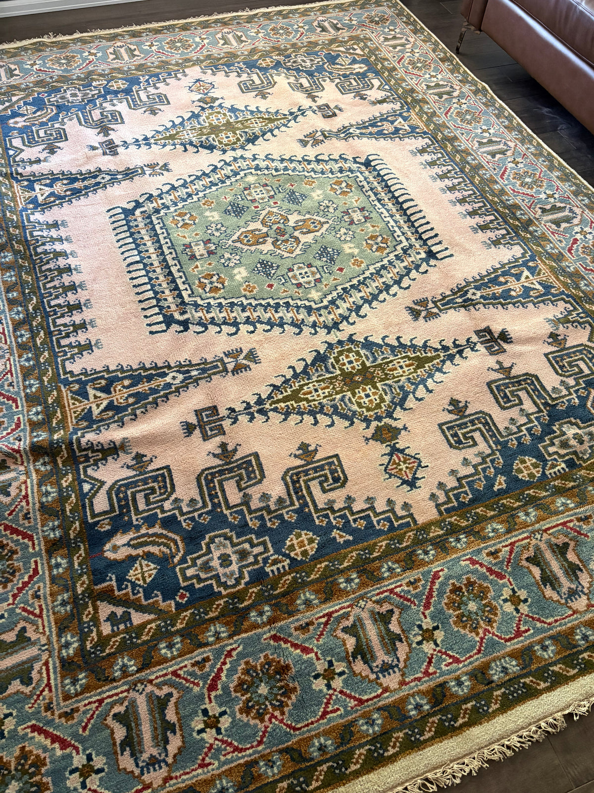 Rug #258 - 10’0” x 7’9”