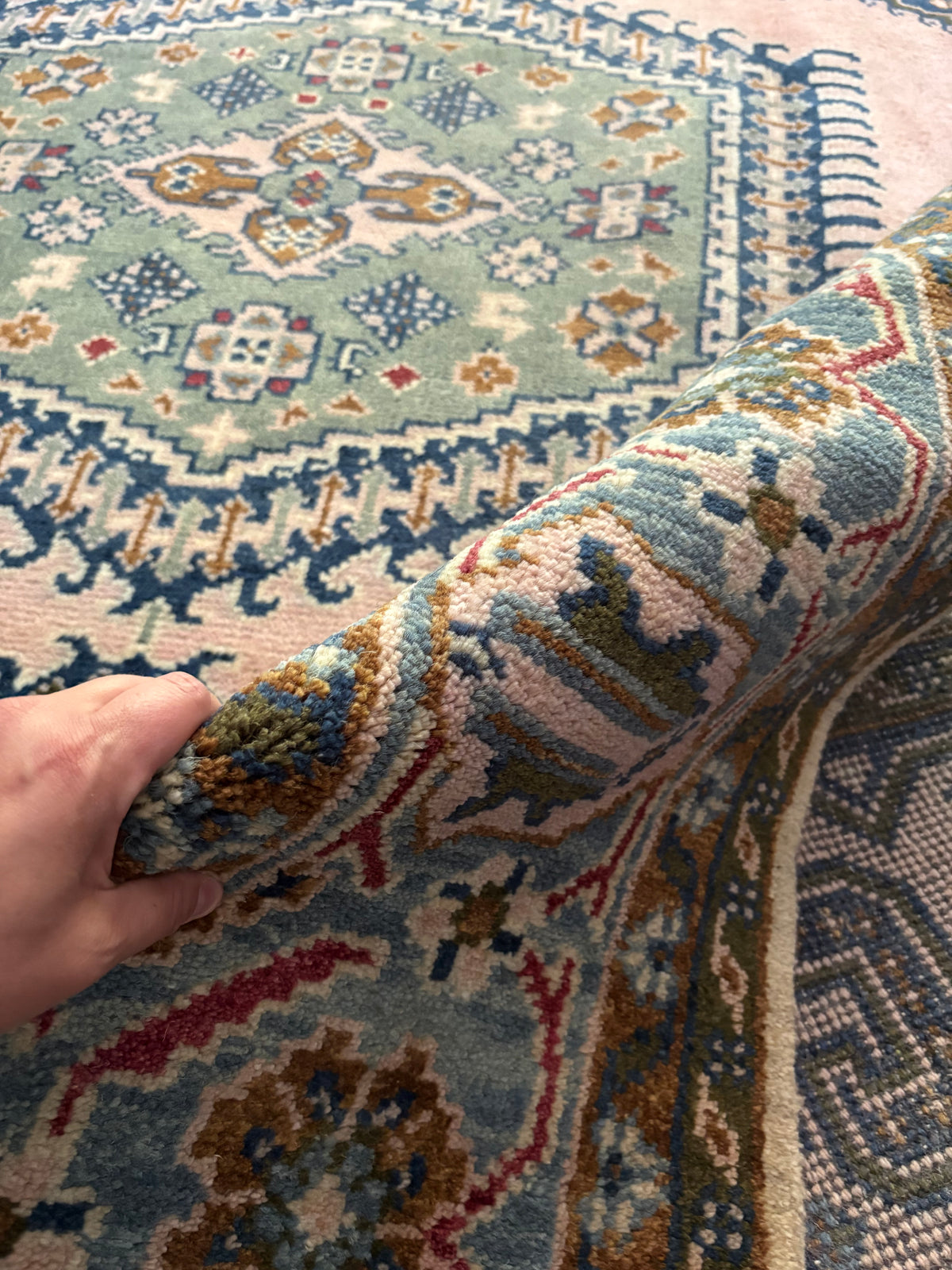 Rug #258 - 10’0” x 7’9”