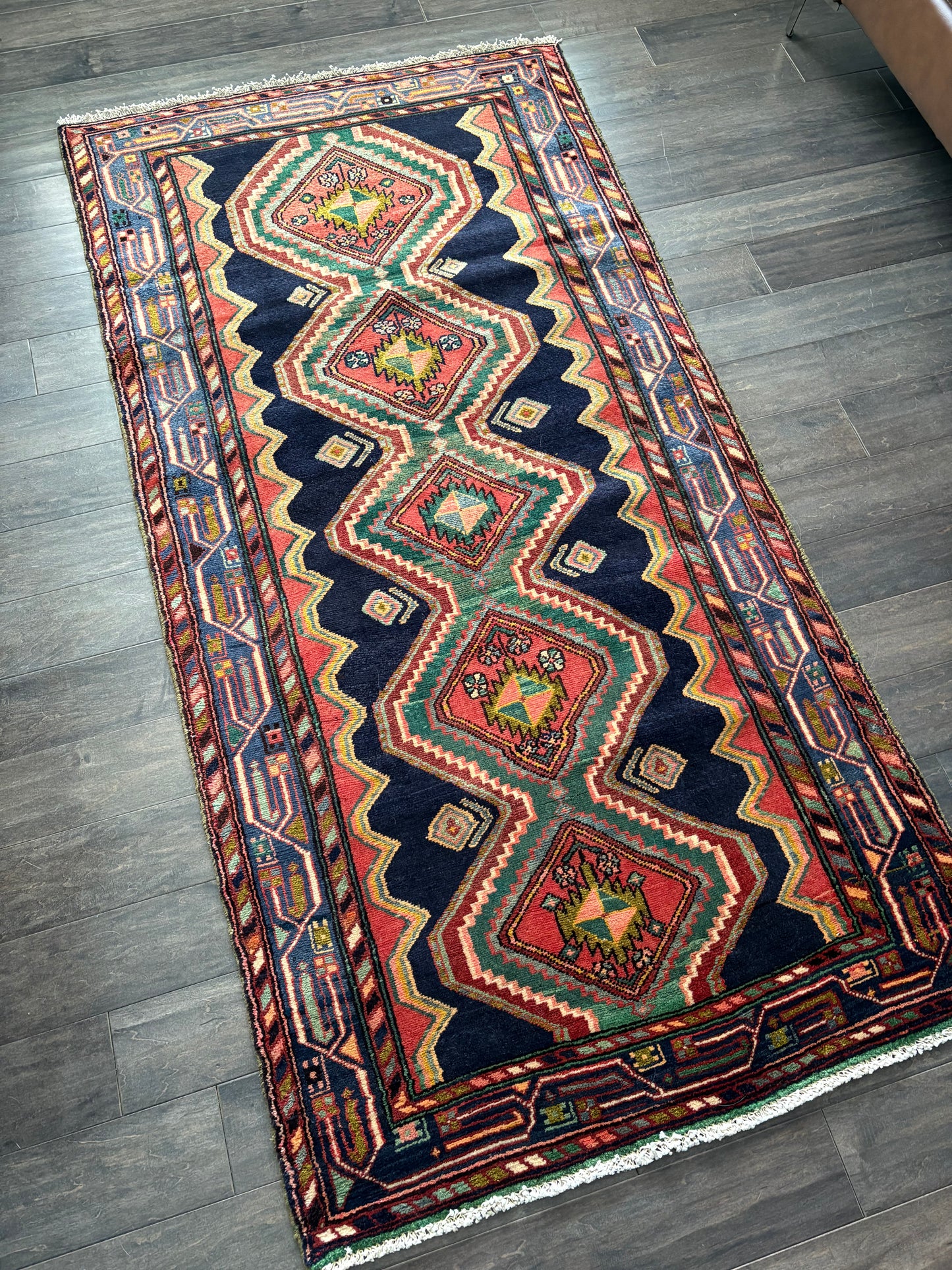 Vintage Rug #130 - 3'4" x 6'6"