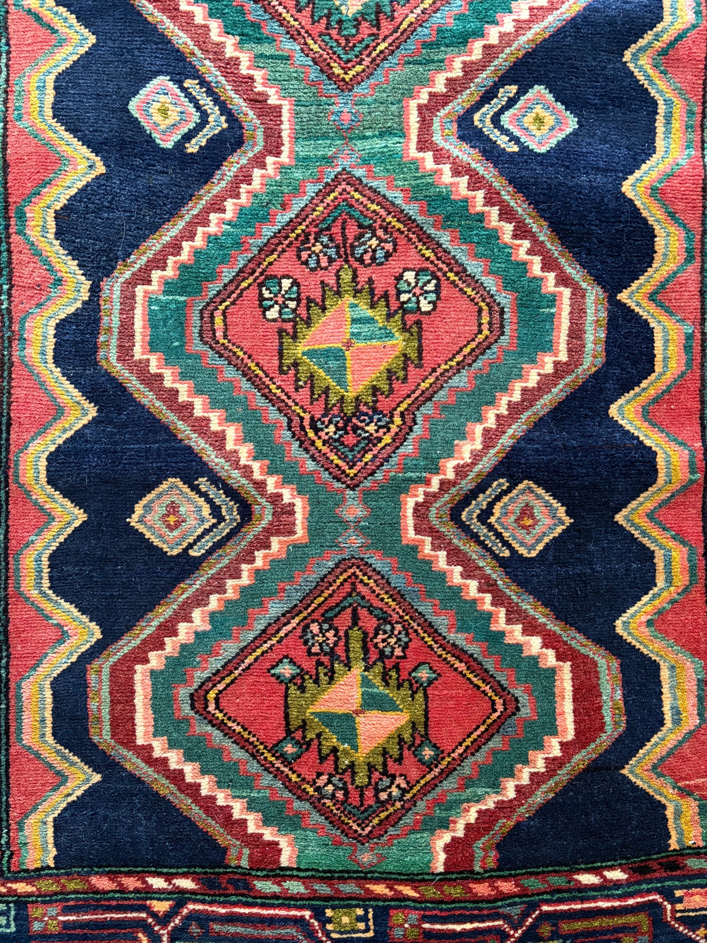 Vintage Rug #130 - 3'4" x 6'6"