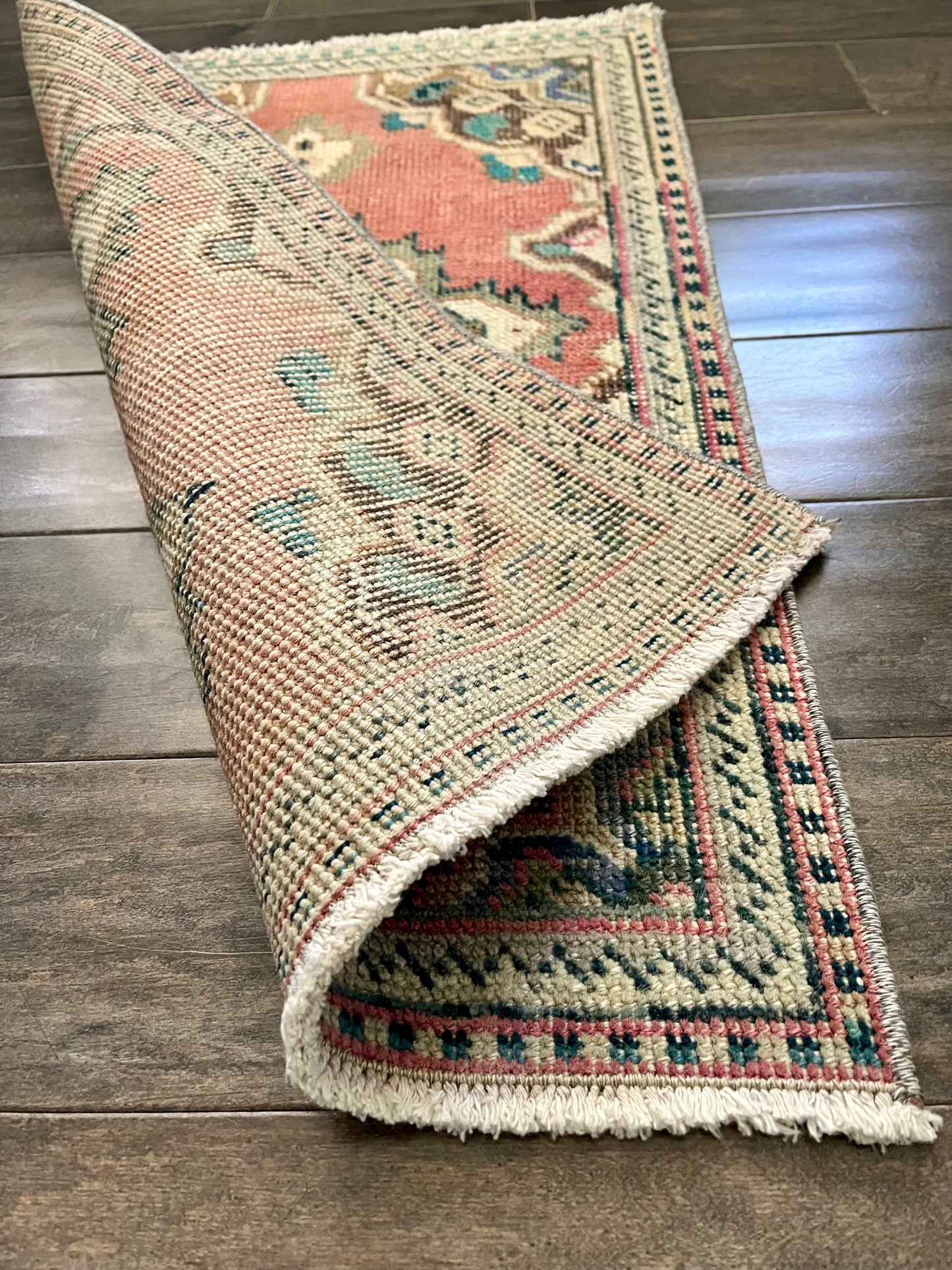 Vintage Rug #52 - 2'7.5" x 1'8"