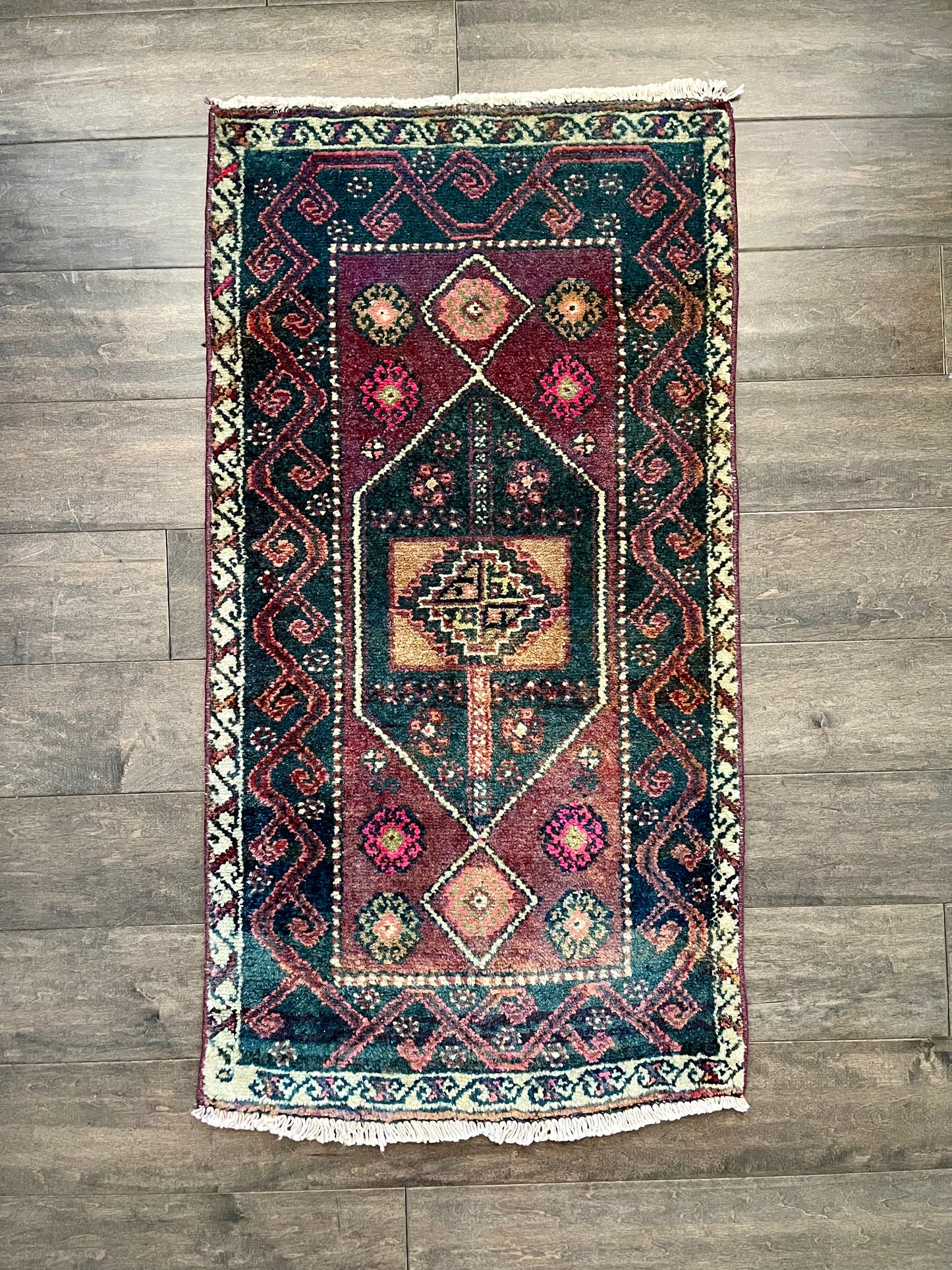 Vintage Rug #55 - 3'2.5" x 1'8"