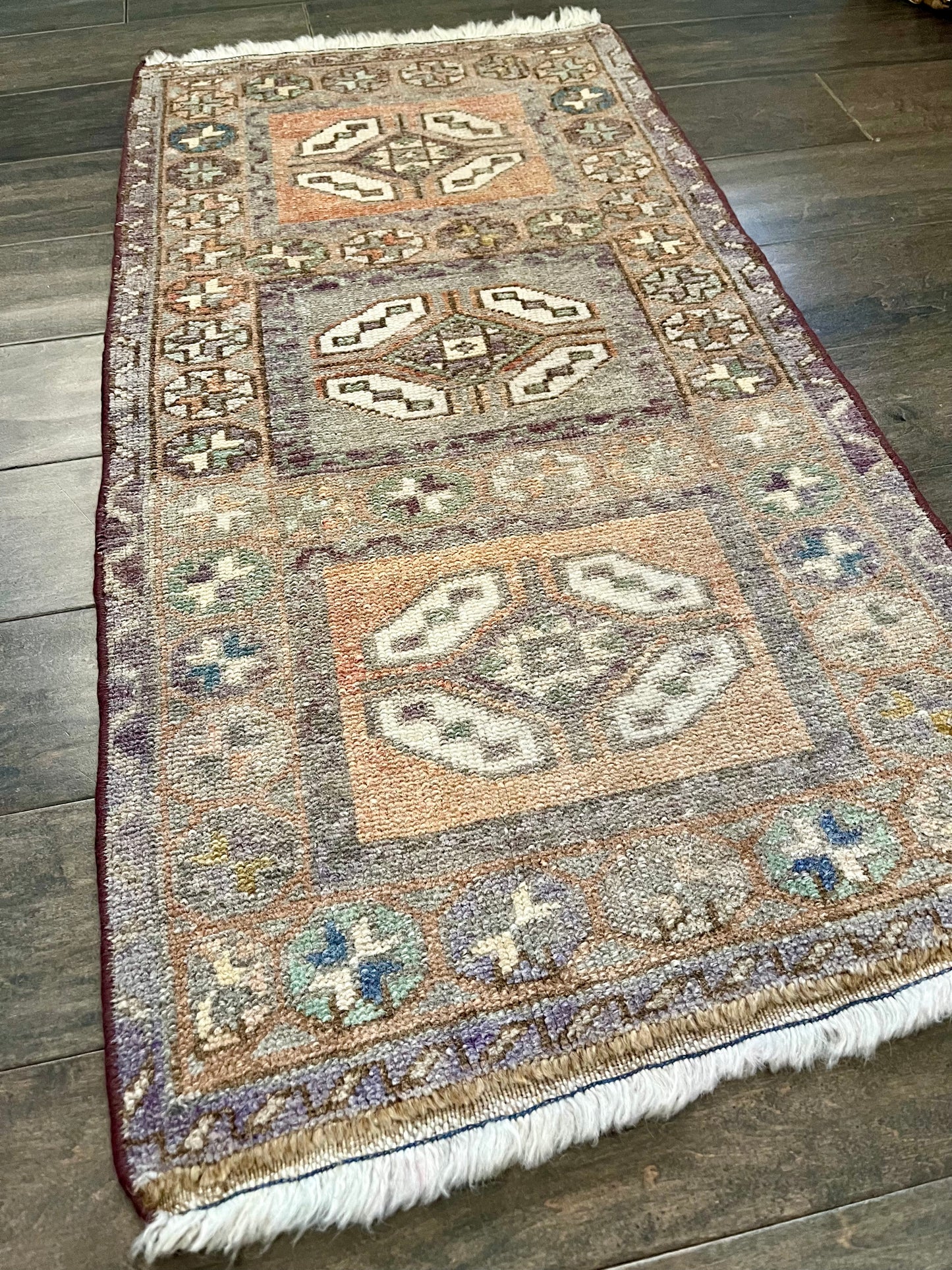 Vintage Rug #56 - 3'2.5" x 1'7.5"