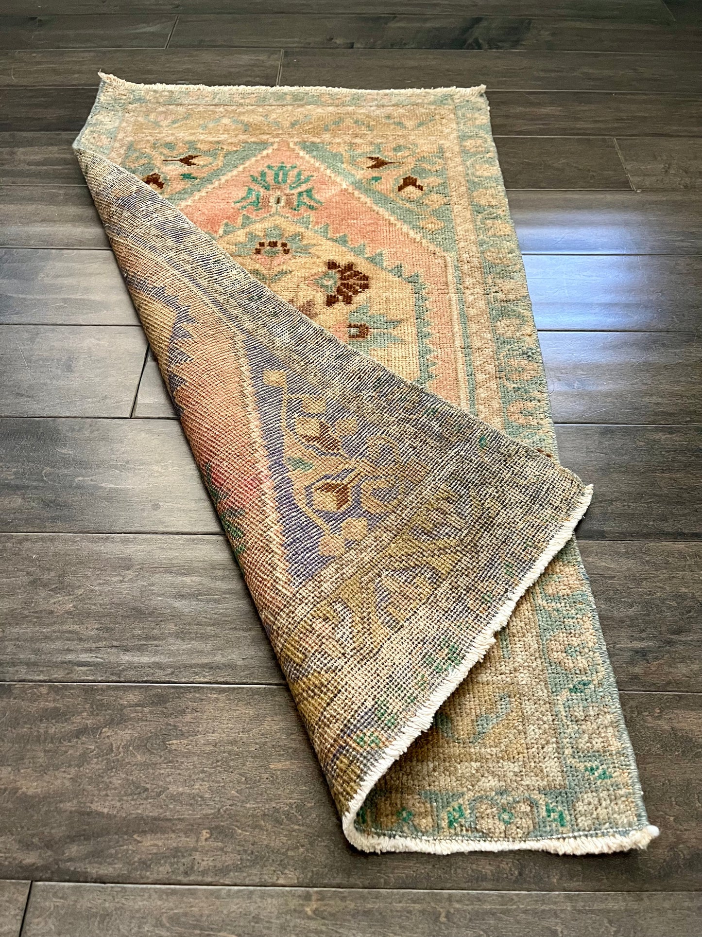 Vintage Rug #61 - 3'2" x 1'9.5"