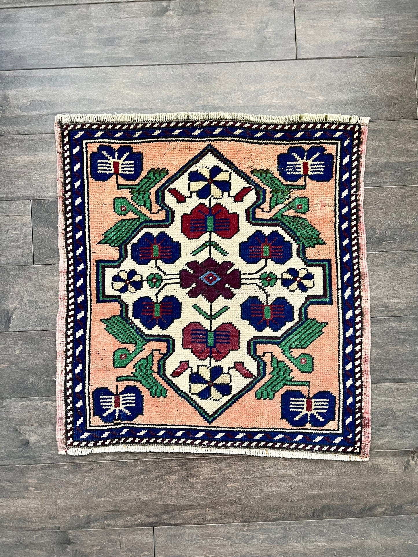 Vintage Rug #62 - 2'1.5" x 1'11"