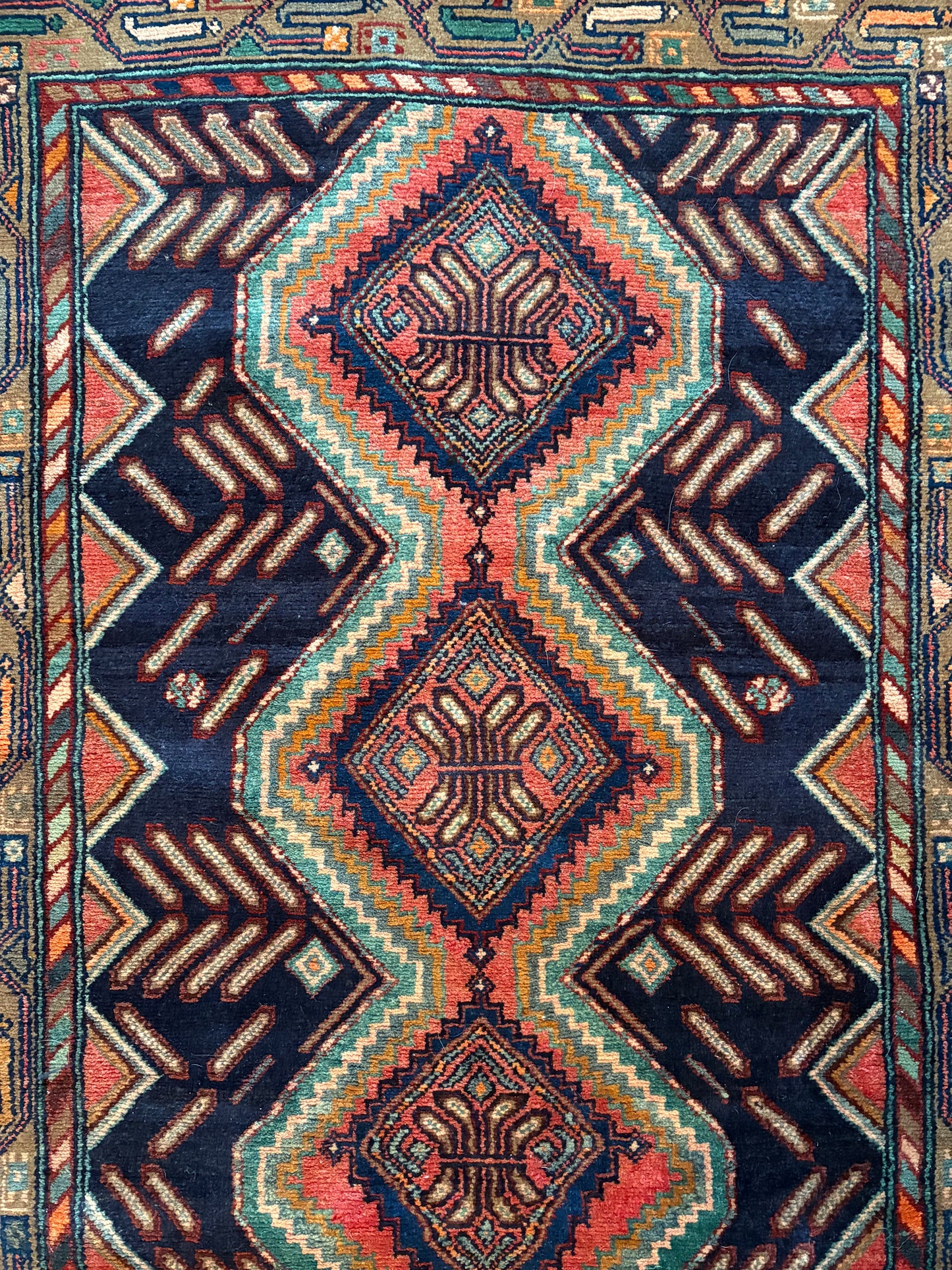 Vintage Rug #132 - 3'3.5" x 6'7"