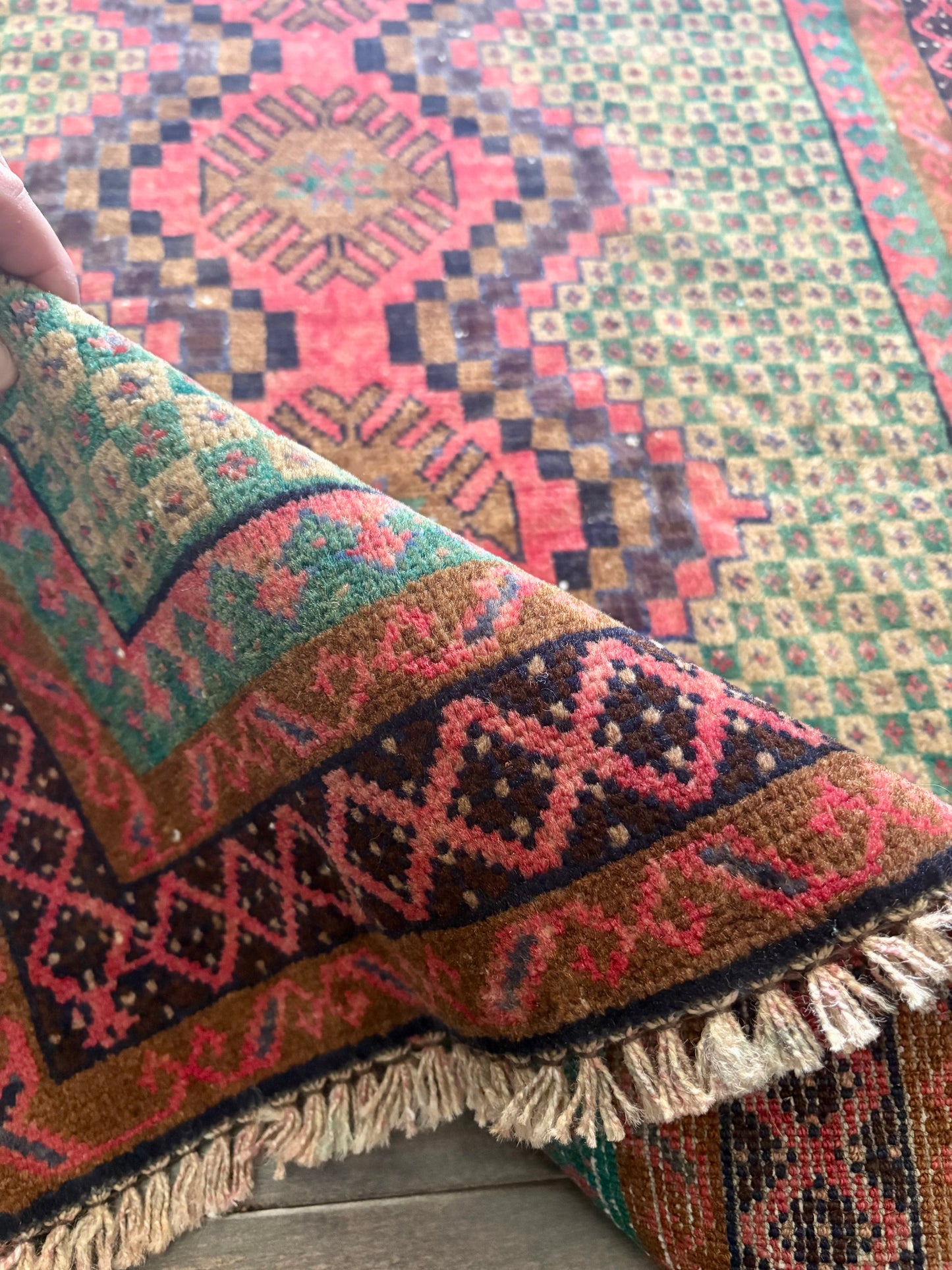 Vintage Rug #133 - 4'1" x 2'8"