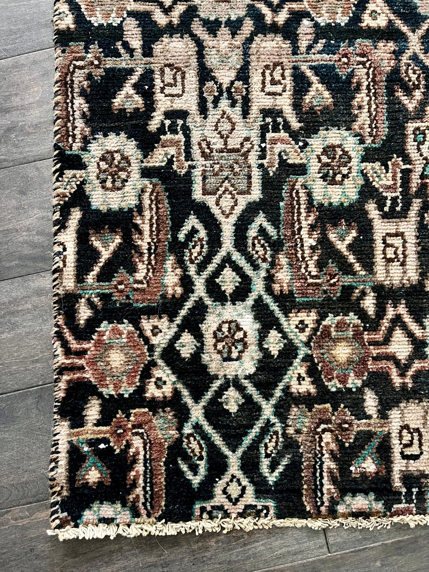 Vintage Rug #70 - 1'7.5" x 8'.5"