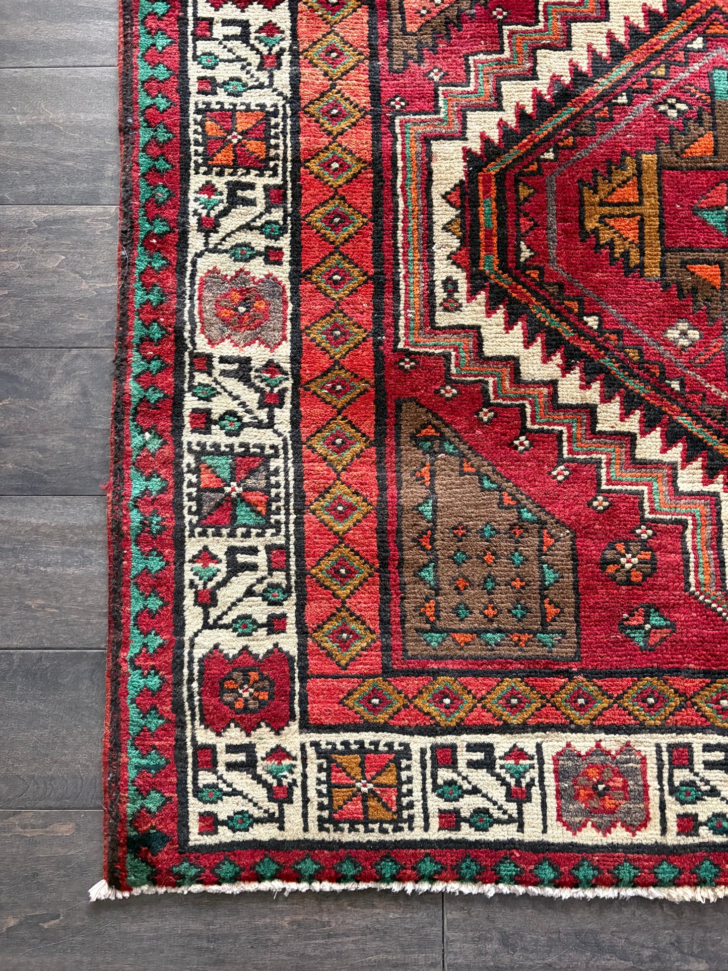 Vintage Rug #138 - 7'0" x 3'4.5"