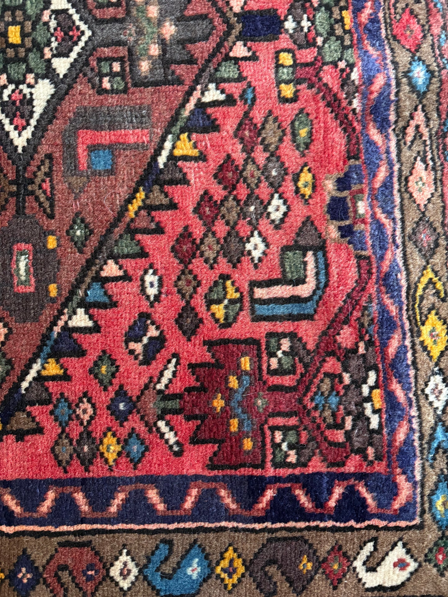Vintage Rug #140 - 5'8" x 3'1"