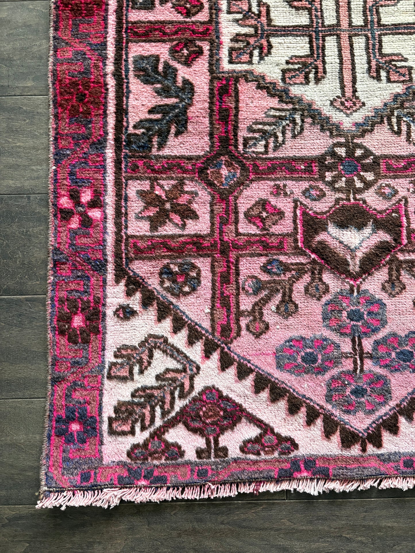 Vintage Rug #145 - 3'9" x 2'5"