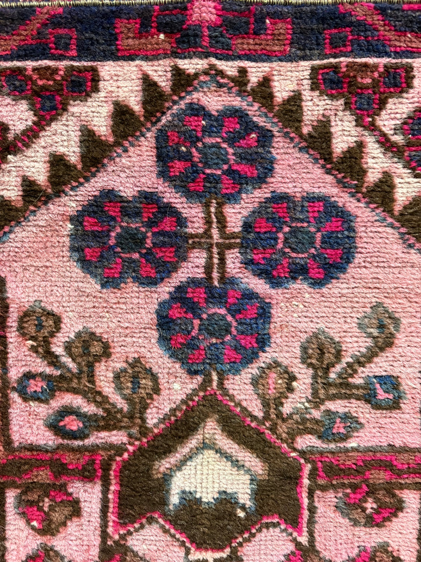 Vintage Rug #145 - 3'9" x 2'5"